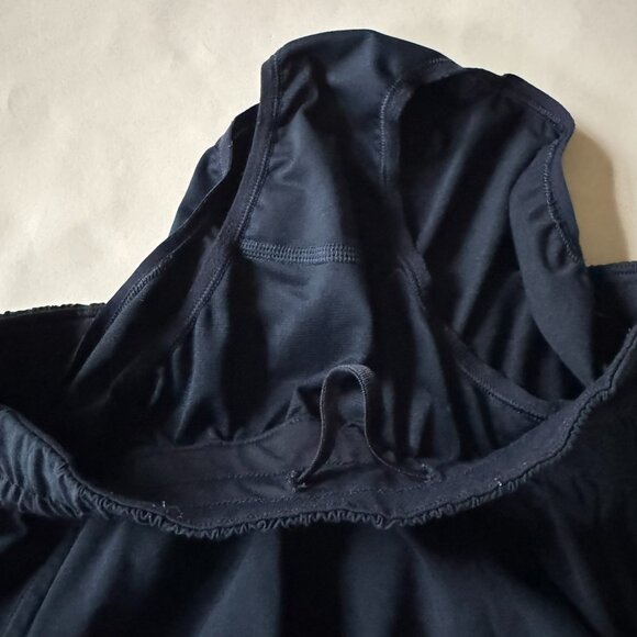 Lululemon Womens 4 True Navy Blue Tracker Shorts V Running 4" Inseam W7AZ2S - Picture 7 of 8